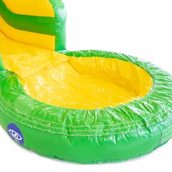 Glijbaan Jungle met water / ballenbad Glijbaan Jungle met water / ballenbad